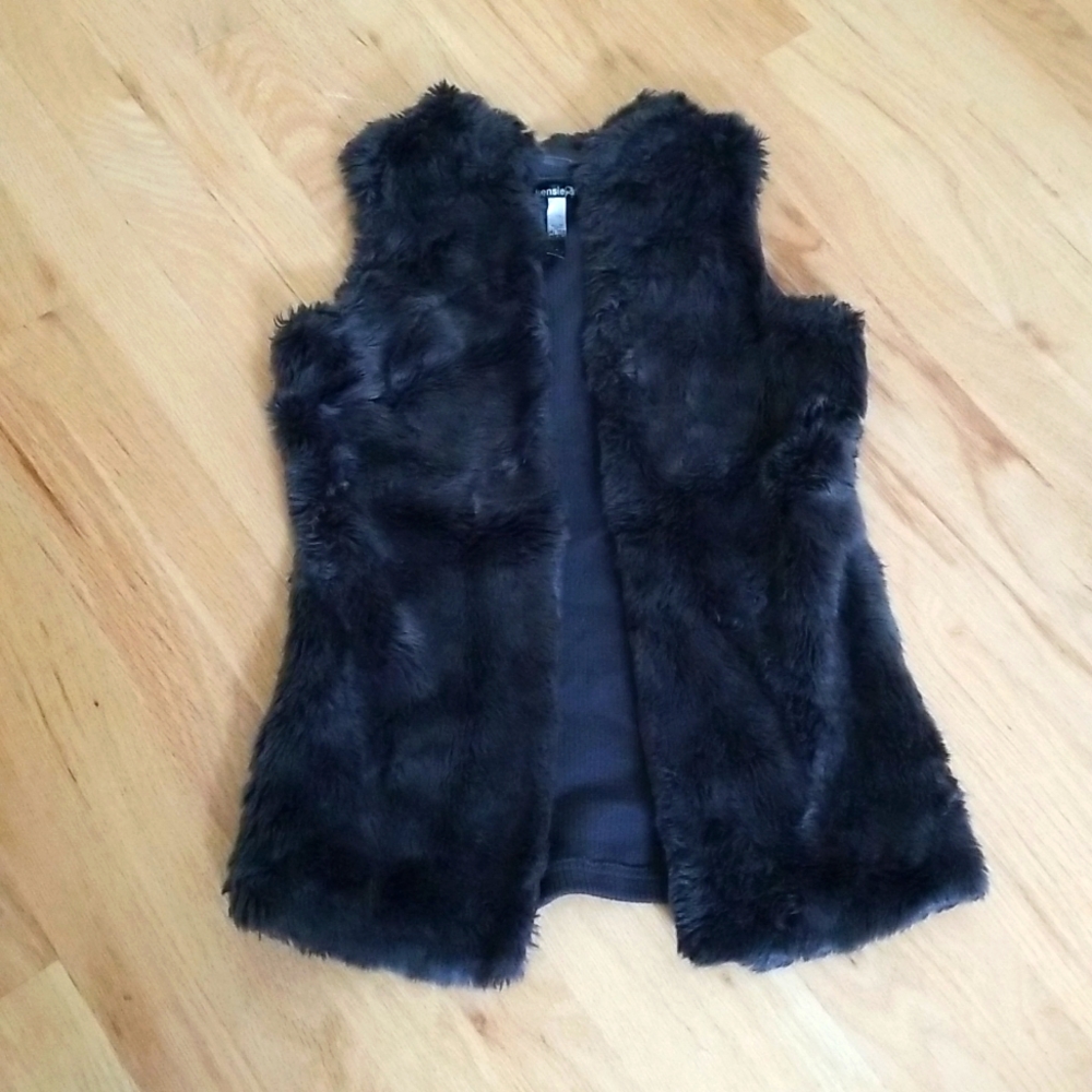Kensie Girl Fur Vest
